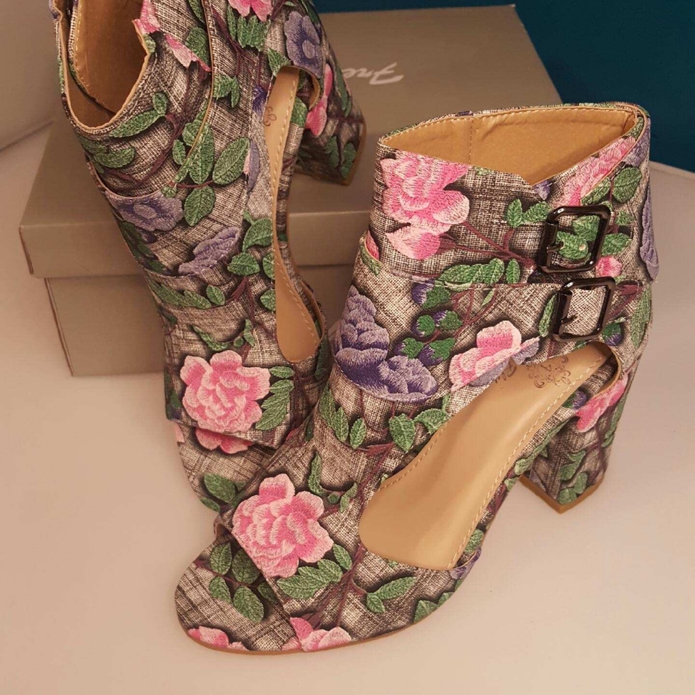 High heeled shoes